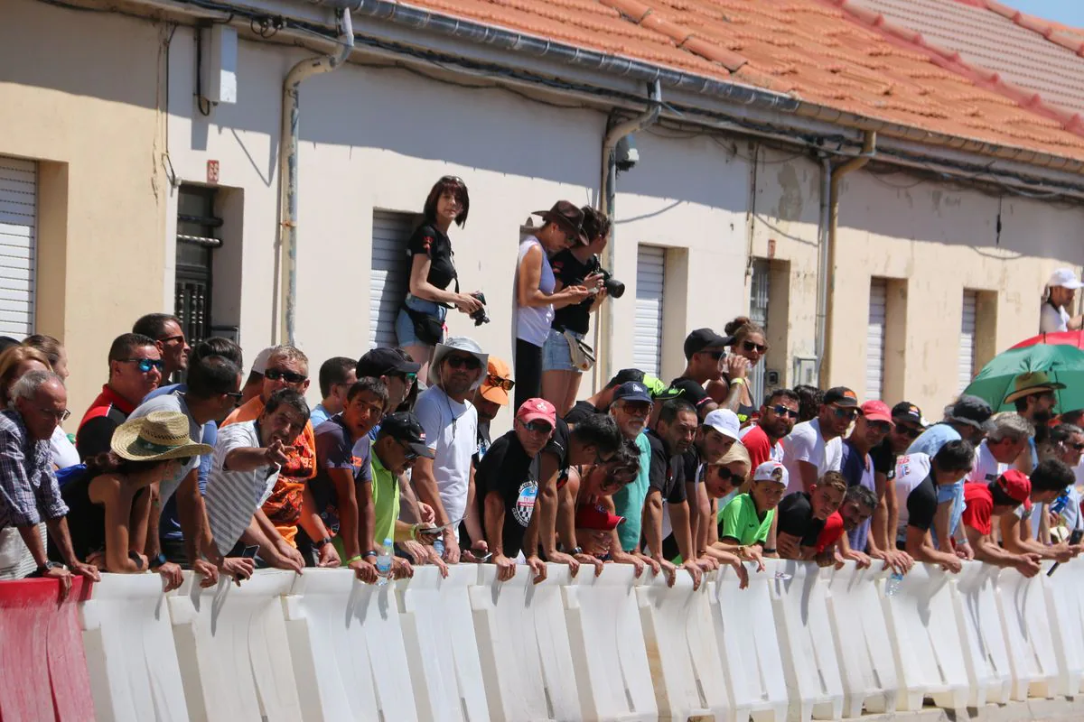 Fotos: Las imágenes del ambiente de La Bañeza durante el Gran Premio de Velocidad