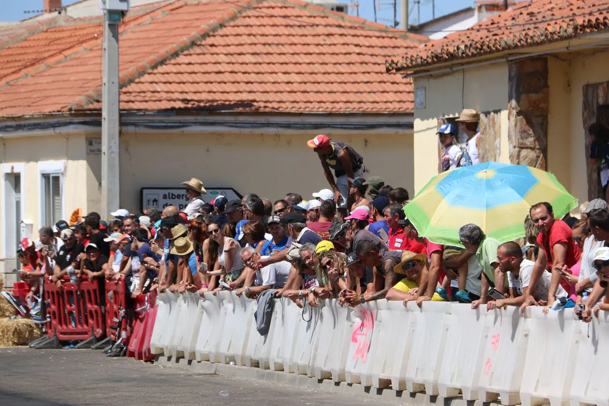 Fotos: Las imágenes del ambiente de La Bañeza durante el Gran Premio de Velocidad