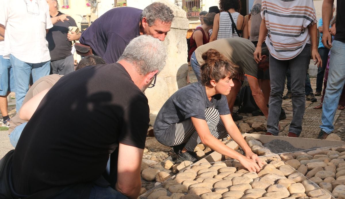 Fotos: Así se debería haber remodelado la plaza del Grano según los hermanos Seoane