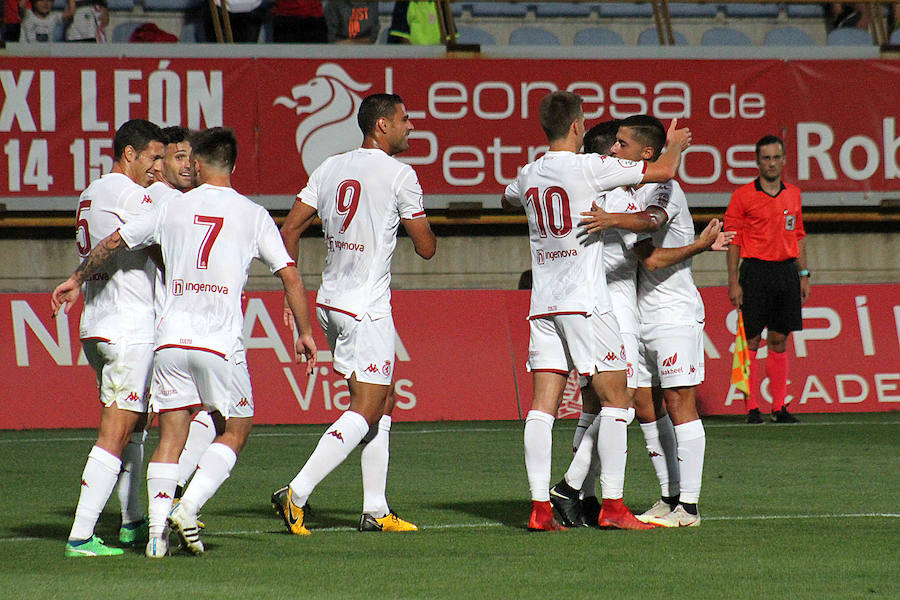 Fotos: Primera victoria de la Cultural