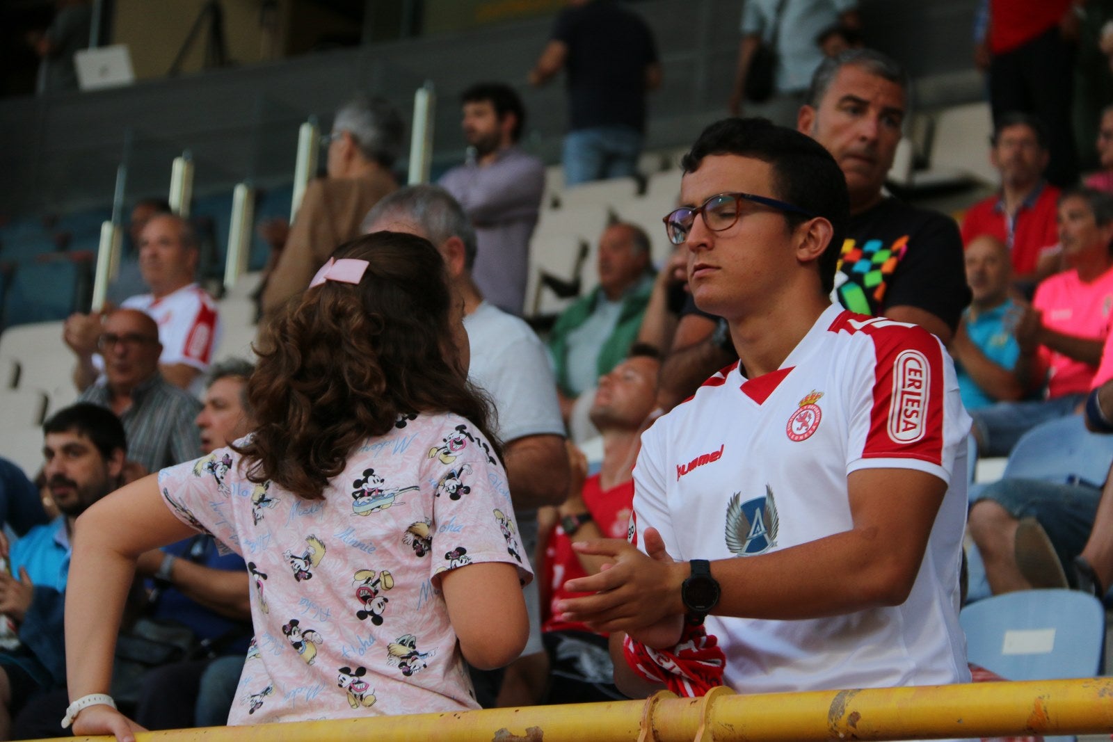 Las mejores imágenes del público del partido disputado entre la Cultural y el Rápido de Bouzas