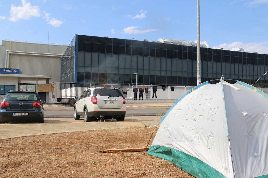 Fotos: Campamento a las puertas de Vestas