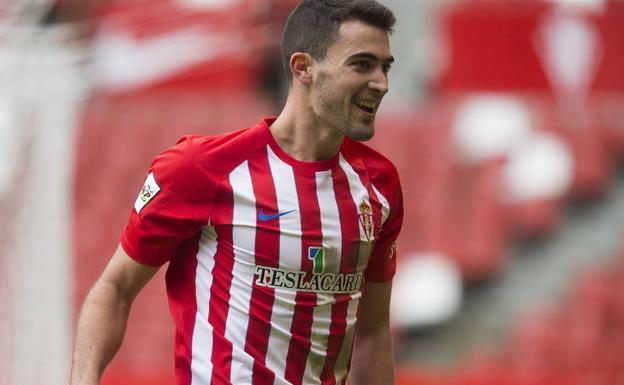 Claudio Medina, en su etapa en el Sporting B.