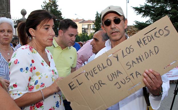 Un instante de la manifestación de este jueves en Astorga.