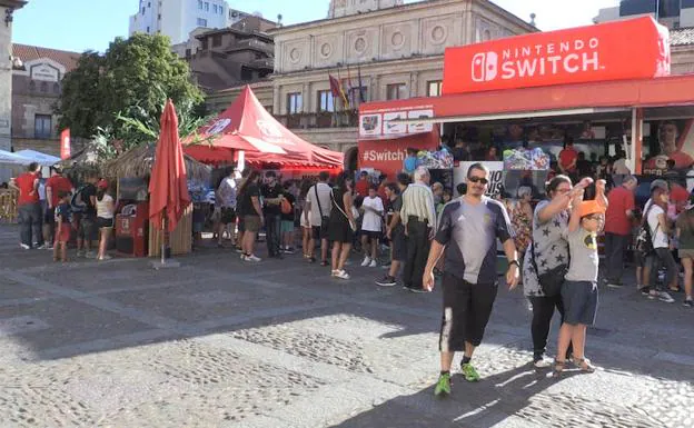 Galería. La gira Nintendo Switch ya está en León.