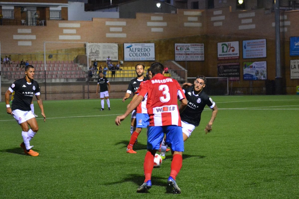 Fotos: Navalcarnero-Cultural, primera ronda de la Copa del Rey