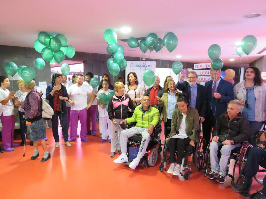 Fotos: Acto de Aspaym en León