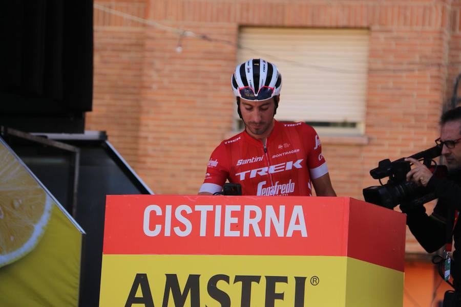Fotos: Salida de La Vuelta desde Cistierna