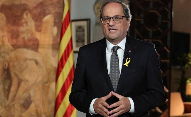 Fotografía facilitada por la Generalitat de su presidente, Quim Torra, en su tradicional mensaje institucional en la víspera de la Diada. 