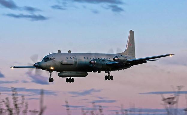 El avión ruso IL-20 derribado este martes en Siria.