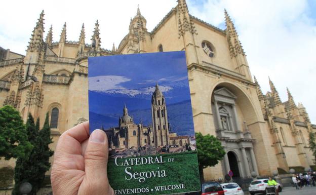 Imagen del nuevo folleto de la Catedral de Segovia.