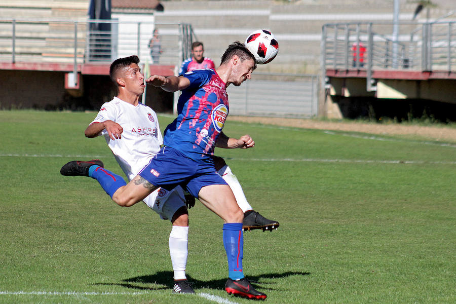 Fotos: Partido entre el Júpiter y la Segoviana