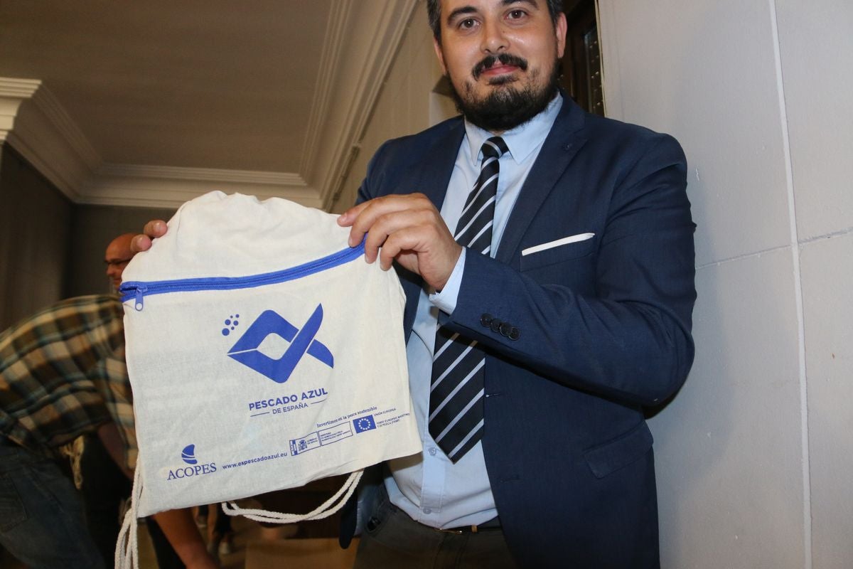 Fotos: El pescado presente en los comedores escolares leoneses