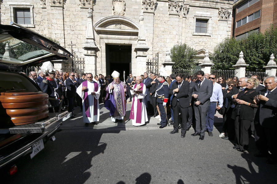 Fotos: Funeral del político leonés David Vázquez