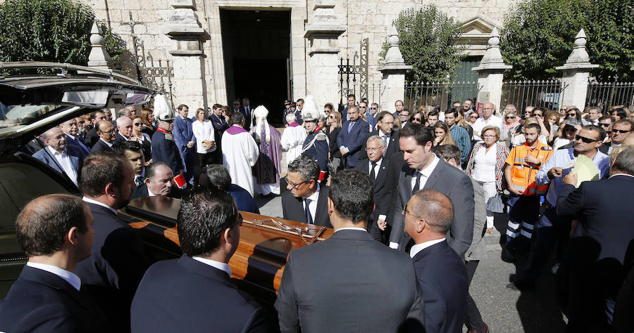 Fotos: Funeral del político leonés David Vázquez