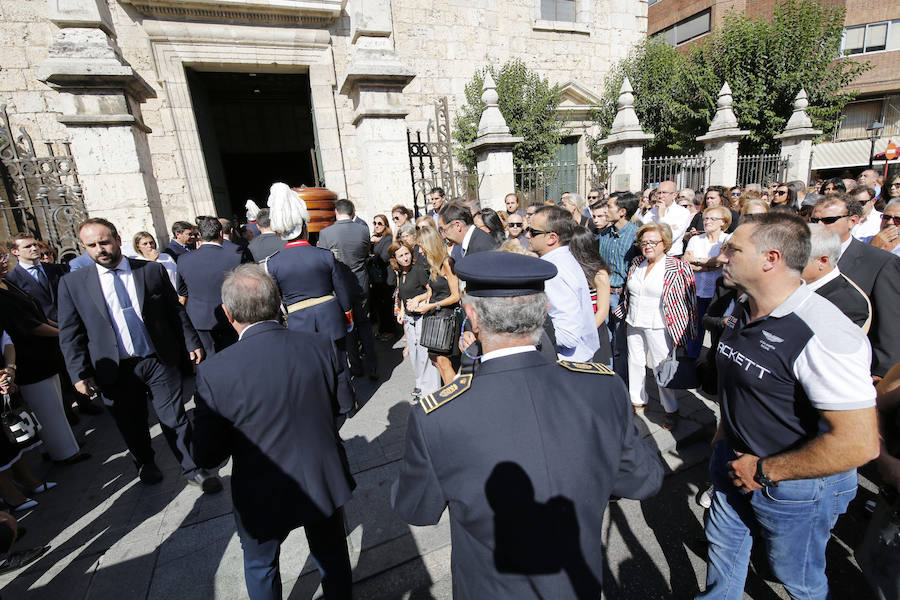 Fotos: Funeral del político leonés David Vázquez