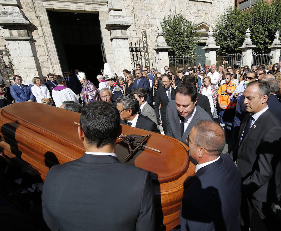 Fotos: Funeral del político leonés David Vázquez