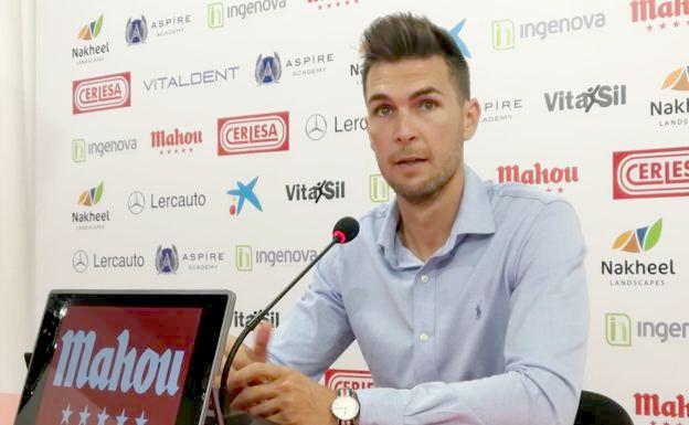 Víctor Cea, entrenador de la Cultural y Deportiva Leonesa.