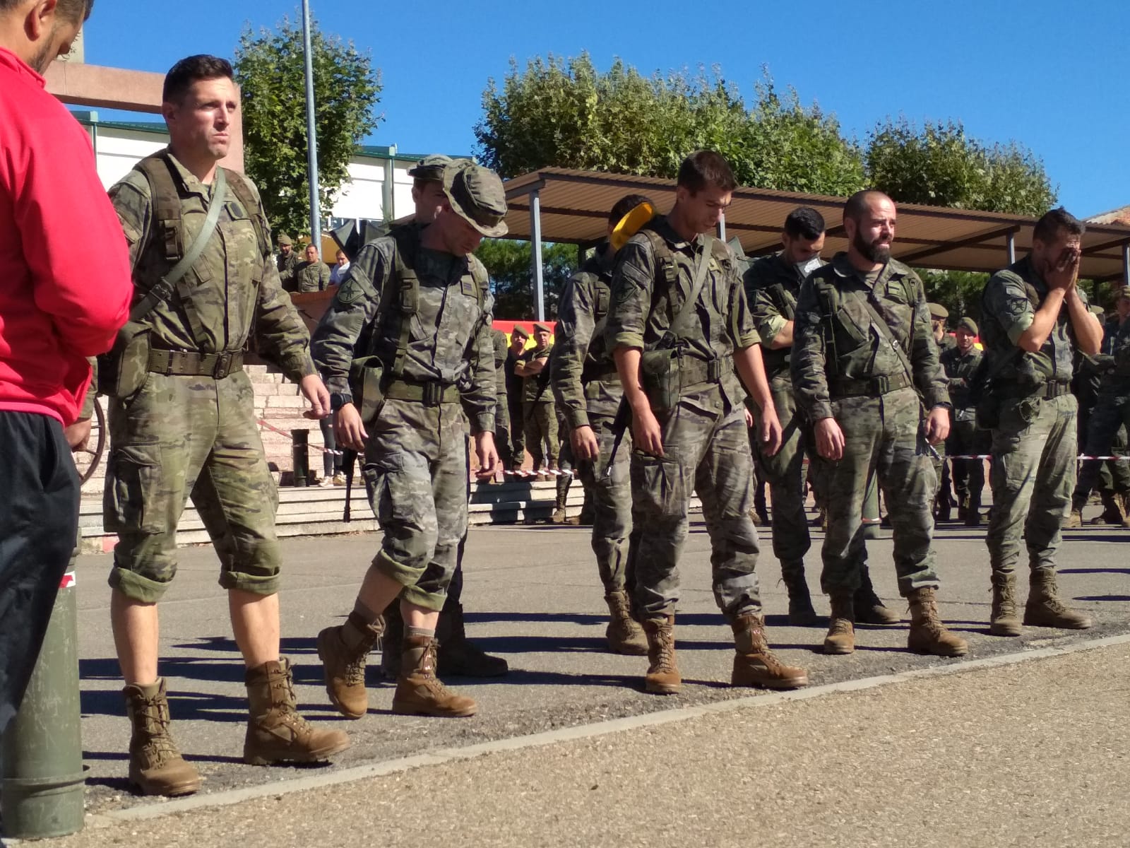 Fotos: La Legión gana en El Ferral
