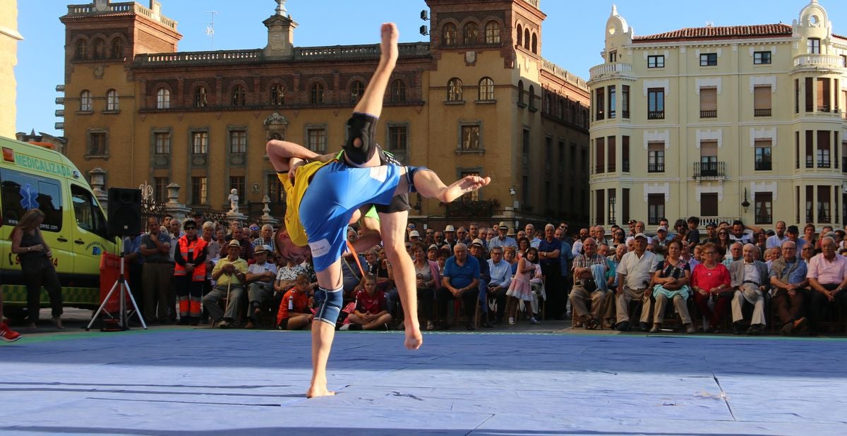 Fotos: La Catedral de León preside el Corro de San Froilán