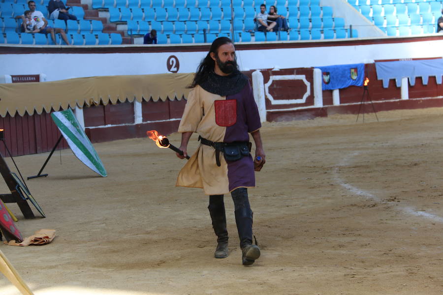 La arena de la Plaza de Toros acoge este año por primera vez la celebración de 'Las Justas Medievales' en honor al patrón