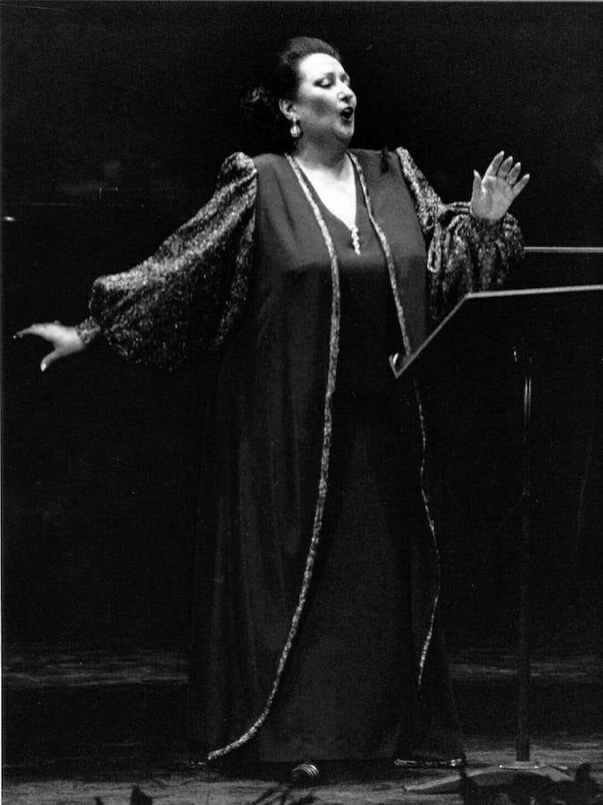 Recital de la soprano catalana en el Centro de Congresos de Murcia en 1996. 