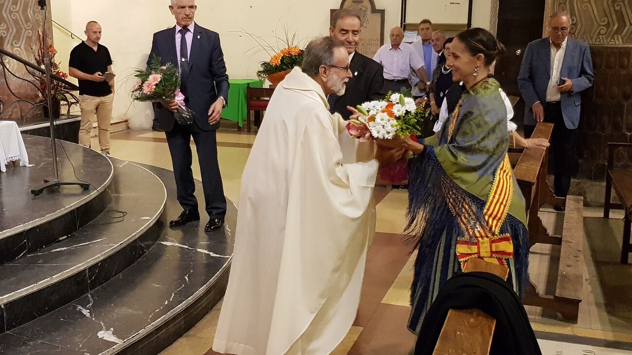 El Centro Leonés en Cataluña conmemora los actos de su patrona con leonoticias como invitado y da cuenta del enorme cariño y sentimiento hacia su tierra | «Esta casa ayuda a que León esté vivo entre nosotros y entre toda la gente y de aquí», aseguran