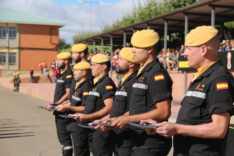 El V Batallón de Intervención en Emergencias de la Unidad Militar de Emergencias, con base en la localidad leonesa de El Ferral del Bernesga celebra la festividad en honor a su Patrona, Nuestra Señora del Rosario.