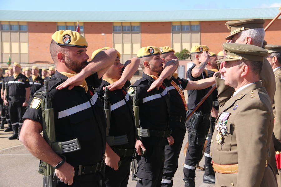 El V Batallón de Intervención en Emergencias de la Unidad Militar de Emergencias, con base en la localidad leonesa de El Ferral del Bernesga celebra la festividad en honor a su Patrona, Nuestra Señora del Rosario.