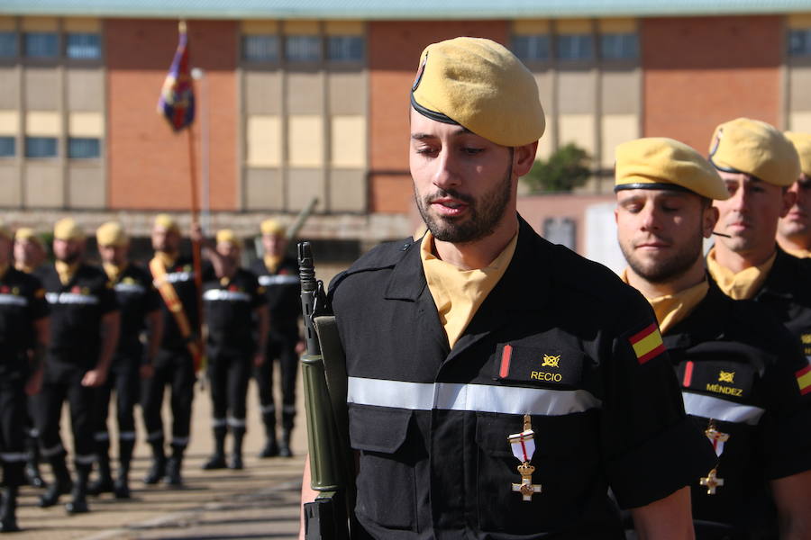 El V Batallón de Intervención en Emergencias de la Unidad Militar de Emergencias, con base en la localidad leonesa de El Ferral del Bernesga celebra la festividad en honor a su Patrona, Nuestra Señora del Rosario.