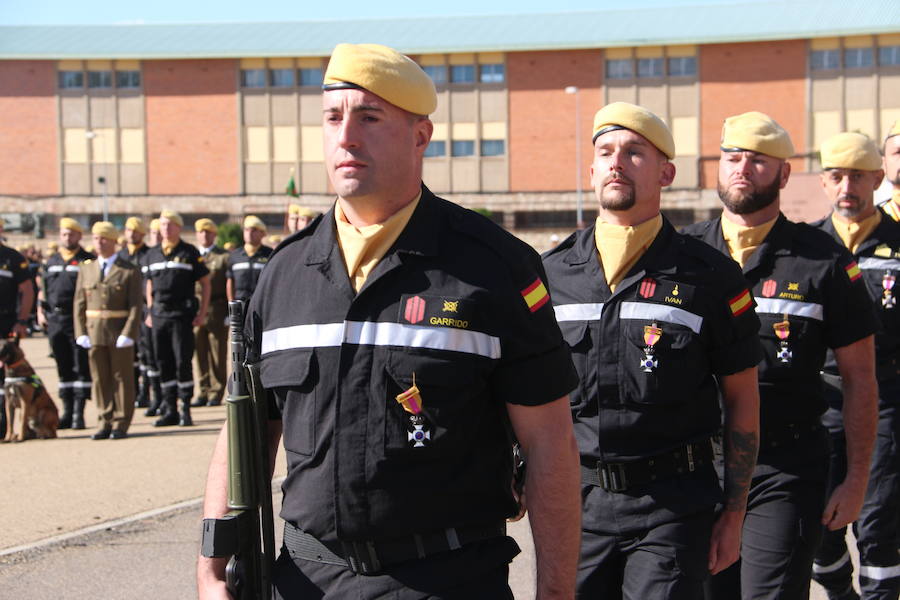 El V Batallón de Intervención en Emergencias de la Unidad Militar de Emergencias, con base en la localidad leonesa de El Ferral del Bernesga celebra la festividad en honor a su Patrona, Nuestra Señora del Rosario.