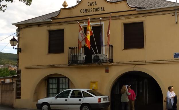 Ayuntamiento de Castropodame.