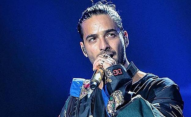 Maluma durante un concierto. 