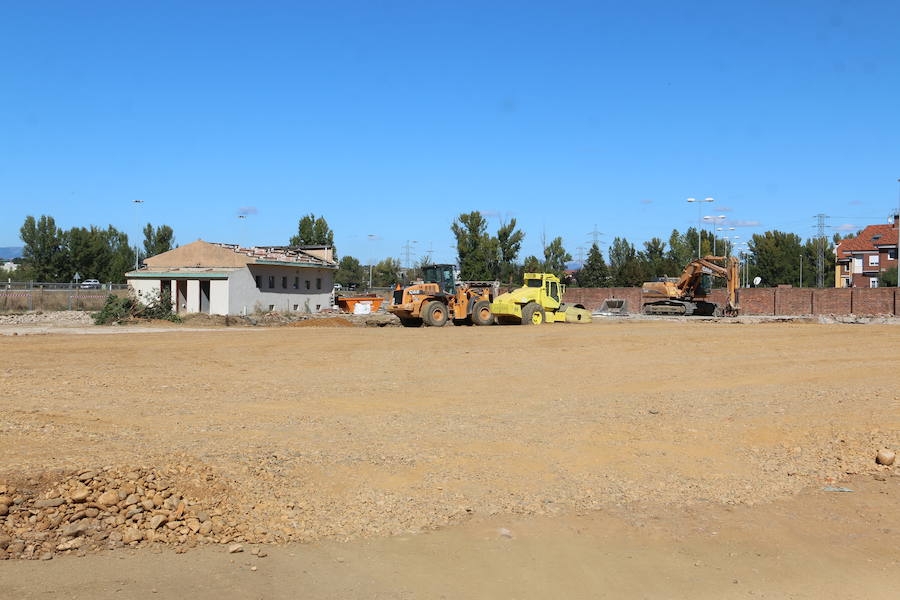 Fotos: Nueva área comercial en Villaquilambre