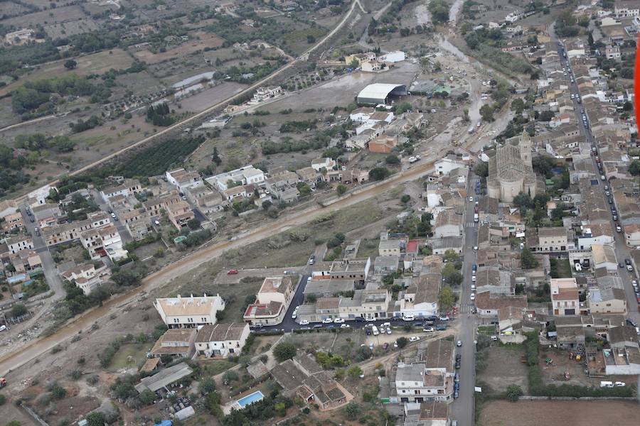 Los efectivos de la UME colaboran en las tareas de recuperación de las zonas afectadas por las inundaciones de Mallorca