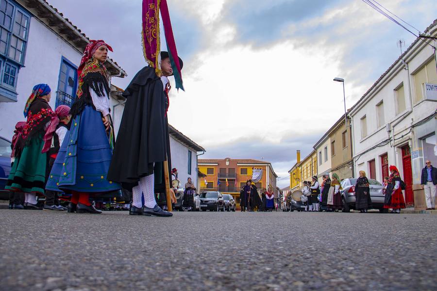 Las mejores imágenes de las XVII Jornadas de Exaltación del Traje Regional de Hospital de Órbigo