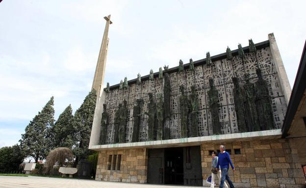 El Santuario de la Virgen del Camino.