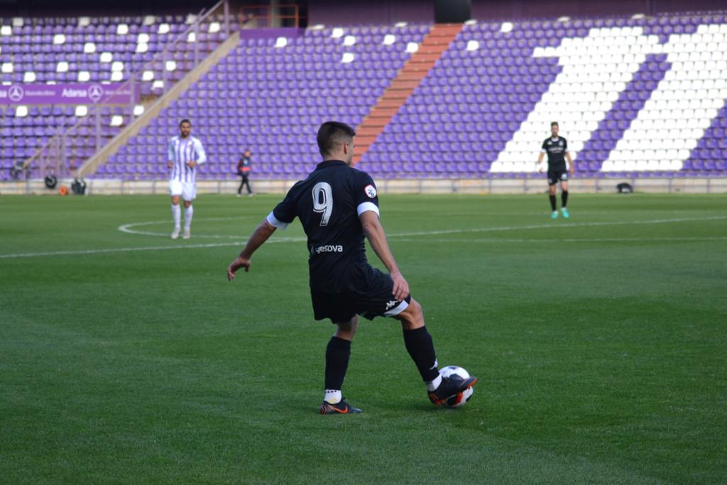 Fotos: Imágenes del choque entre el Valladolid B y la Cultural