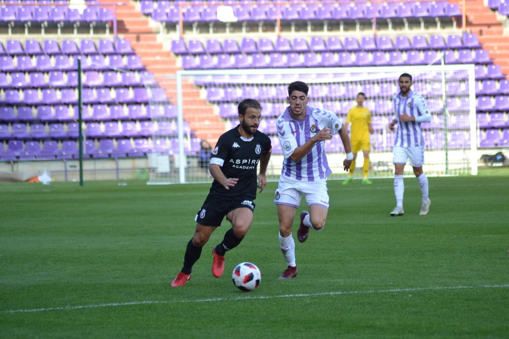 Fotos: Imágenes del choque entre el Valladolid B y la Cultural