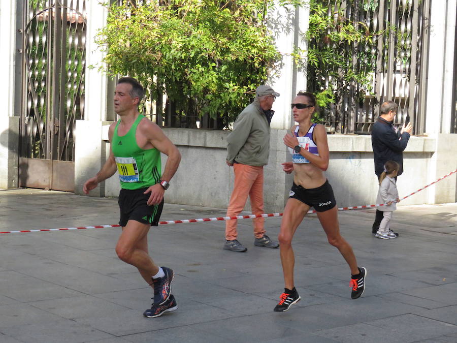 León celebra la carrera 10 kilómetros León, capital española de la gastronomía.