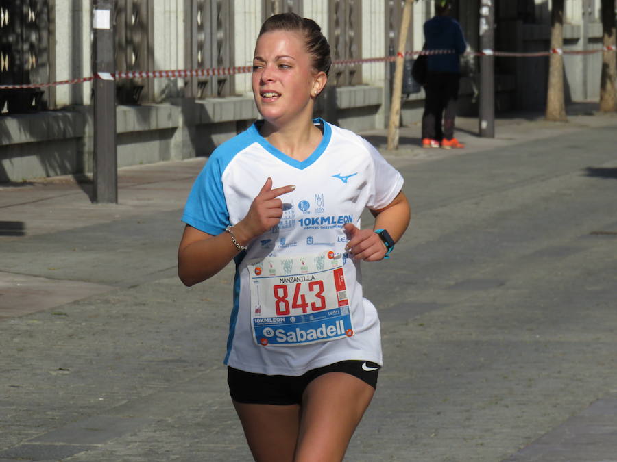 León celebra la carrera 10 kilómetros León, capital española de la gastronomía.