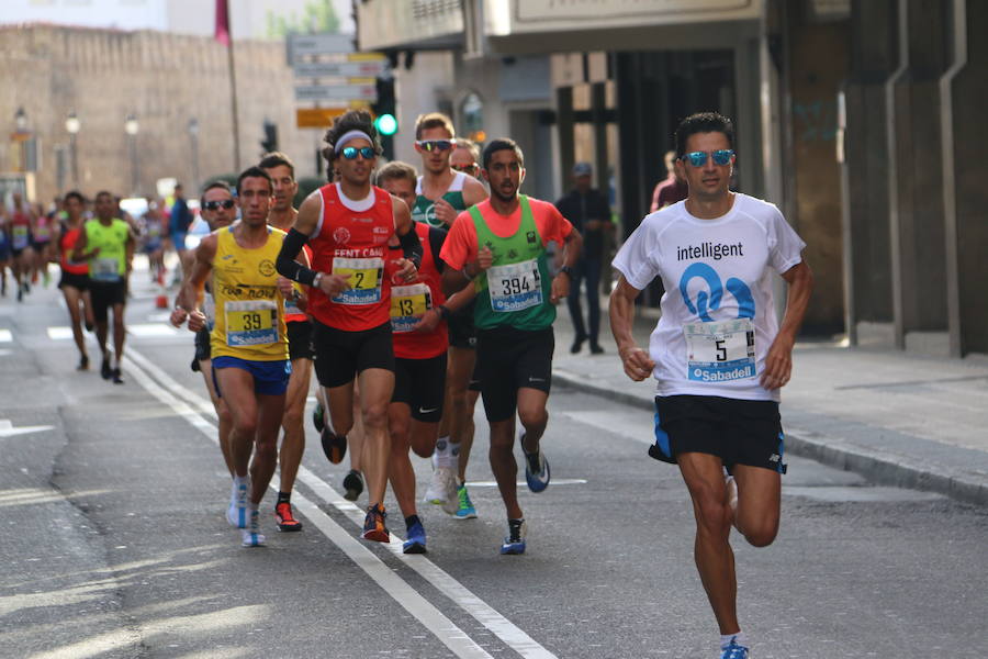 Fotos: Paso de los &#039;10 Kilómetros&#039; por Ordoño II