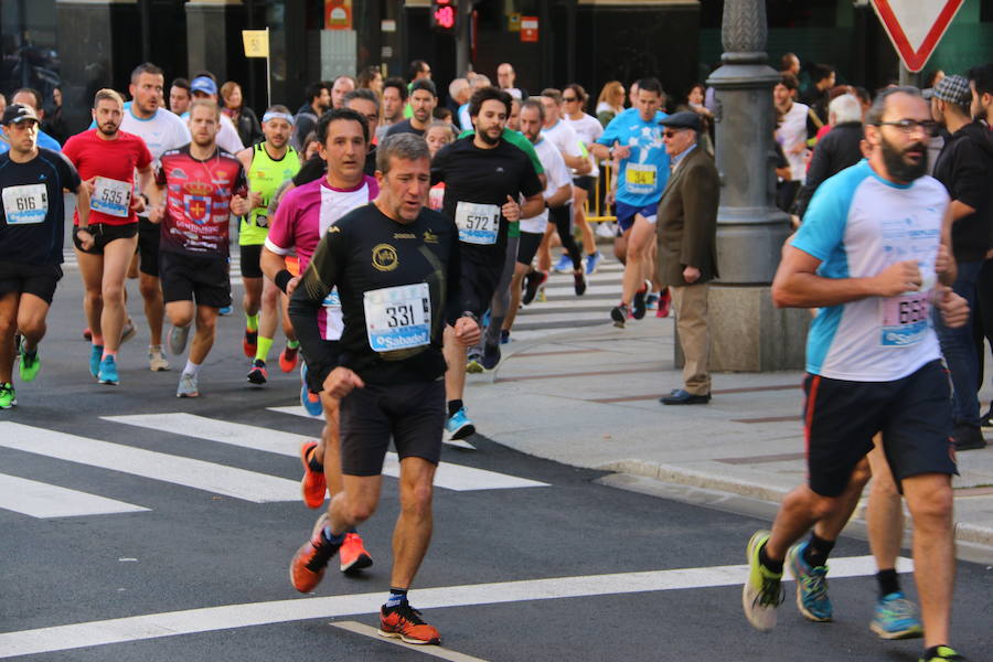 Fotos: Paso de los &#039;10 Kilómetros&#039; por Ordoño II