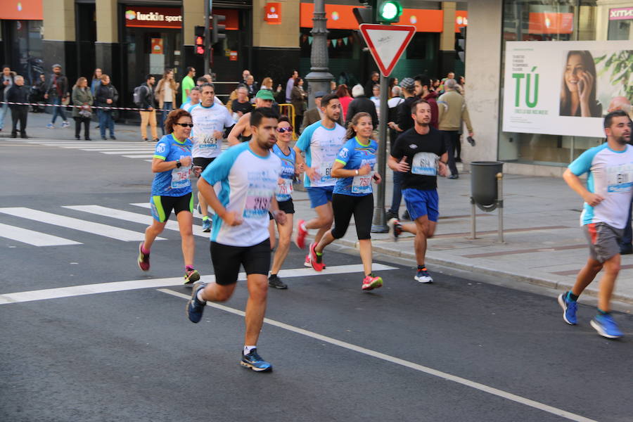 Fotos: Paso de los &#039;10 Kilómetros&#039; por Ordoño II