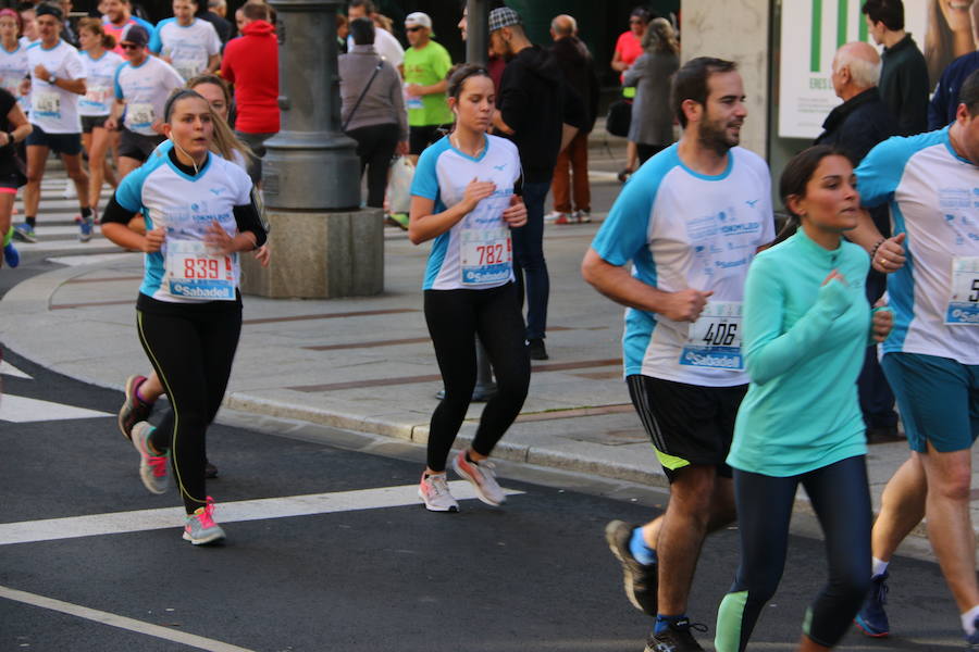 Fotos: Paso de los &#039;10 Kilómetros&#039; por Ordoño II