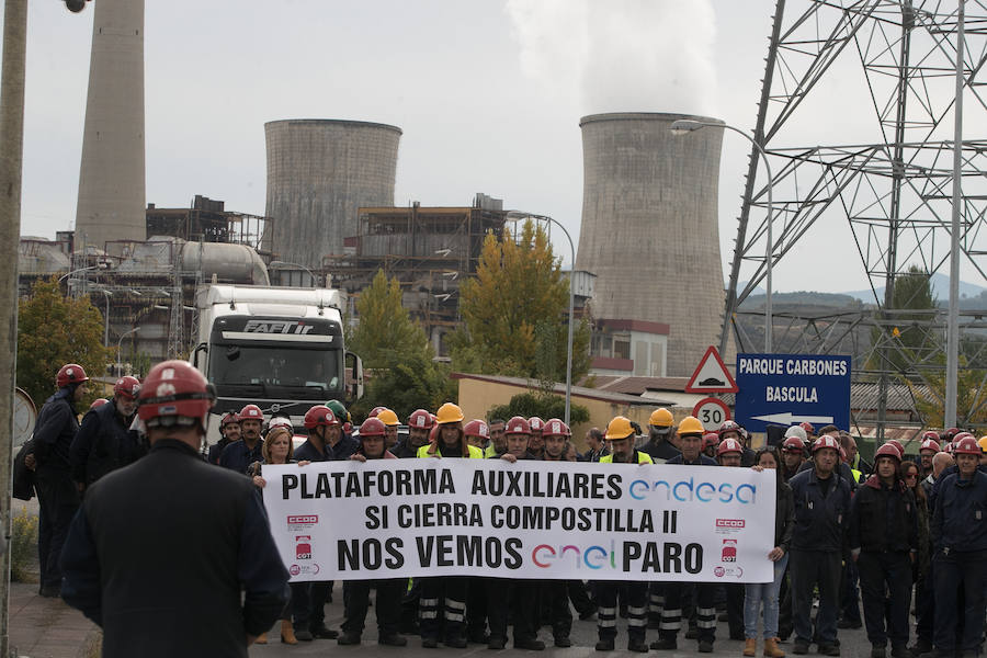 Fotos: Concentración de trabajadores de la subcontrata de Compostilla II en Cubillos del Sil