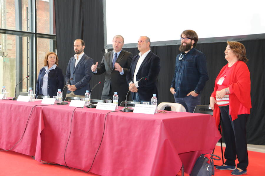 Fotos: León cita al voluntariado nacional en la XXXIII Escuela de Otoño