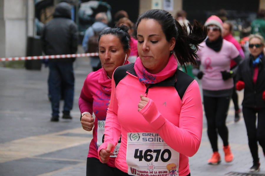 Fotos: Búscate en la Carrera de la Mujer 2018 de León (I)