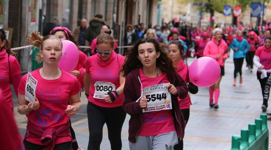 Fotos: Búscate en la Carrera de la Mujer 2018 de León (I)