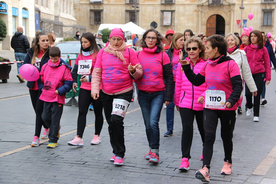 Fotos: Búscate en la Carrera de la Mujer 2018 de León (III)